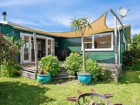 103 Atkinson Avenue, Otaki Beach, Otaki