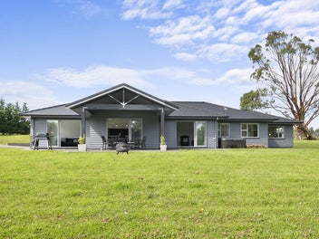 872A Reid Line EAST, BUNNYTHORPE, PALMERSTON NORTH