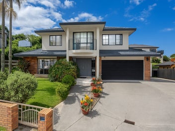 25 Langana Avenue, Browns Bay, Auckland