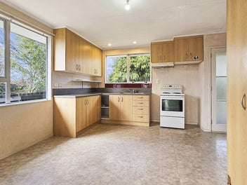 11 Turquoise Place, Pukehangi, Rotorua
