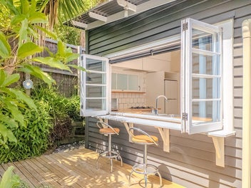7 Frank Street, Oneroa, Waiheke Island