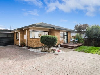 2/7 Penton Way, Tāhunanui, Nelson