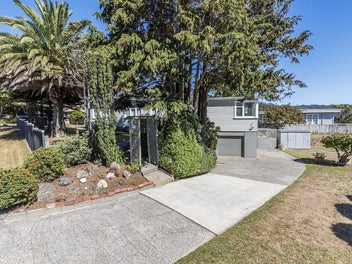5 Champion Street, Ranui, Porirua