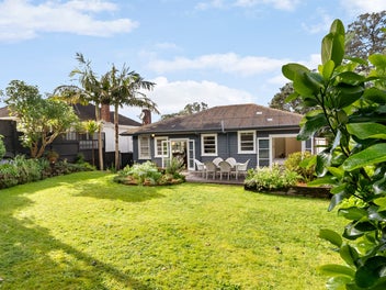 33 West End Road, Herne Bay, Auckland