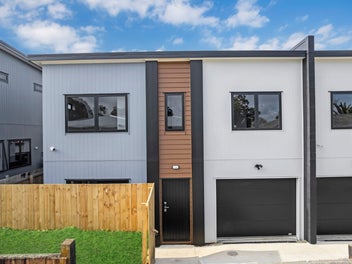 7C Surrey Street, Manurewa, Auckland