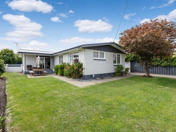 7 Karina Crescent, Redwoodtown, Blenheim