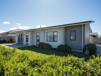 2 Fairmile Road, Richmond, Richmond