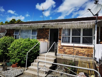 2/430 Mount Albert Road, Mount Roskill, Auckland