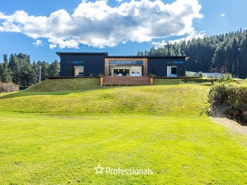 49 Mount Marua Drive, Maymorn, Upper Hutt