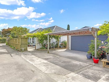 91 Prestons Road, Redwood, Christchurch