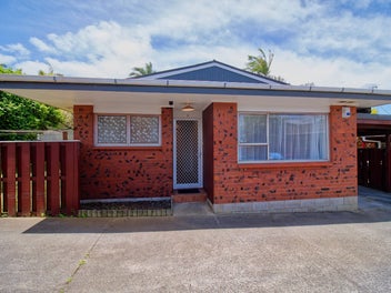 6/20 Mount Smart Road, Onehunga, Auckland