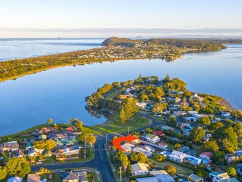 7 Athenree Road, Athenree, Katikati