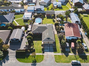 6 Robinson Street, Grovetown, Blenheim