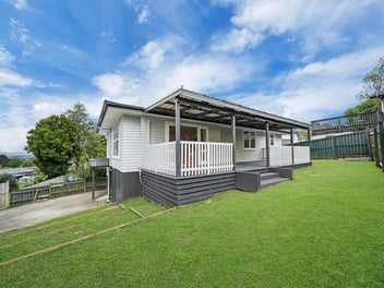 1/20 Sarajevo Place, Massey, Auckland