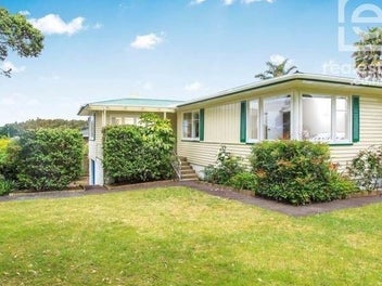 12 Stanaway Street, Hillcrest, Auckland