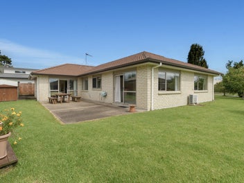 15 Teal Place, Pyes Pa, Tauranga