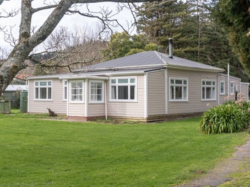 1232 Opaki Kaiparoro Road, Mauriceville, Masterton
