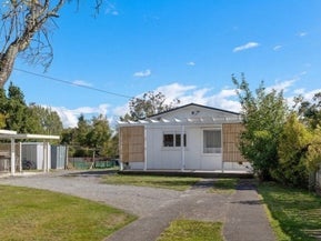 27 Oxford Street, Lansdowne, Masterton