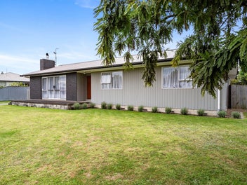 48 Robinson Crescent, Tamatea, Napier