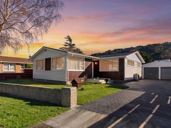 51 Holdsworth Avenue, Trentham, Upper Hutt