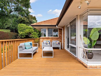 15 Fern Place, Beachlands, Auckland