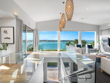 62 Te Awakura Terrace, Mount Pleasant, Christchurch