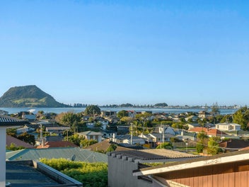 9B Tirinui Crest Road, Otumoetai, Tauranga