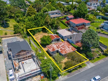 13 Cron Avenue, Te Atatu South, Auckland