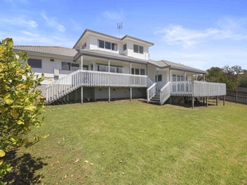 16 Alec Craig Way, Gulf Harbour, Whangaparaoa