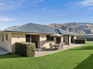 1 Coromandel Street, Wanaka