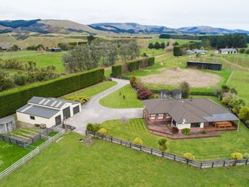 32 Stoneleigh Lane, Palmerston North