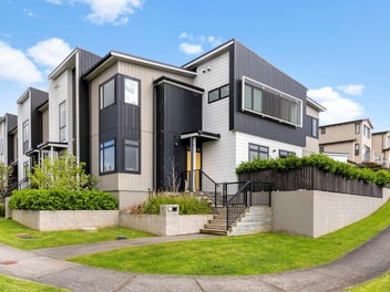 151 Bonair CREScent, Silverdale, Silverdale