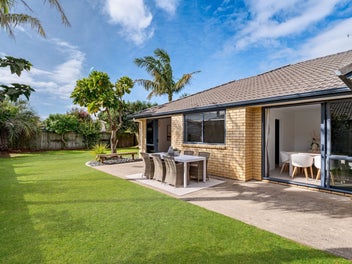 9 Carrington Drive, Papamoa Beach, Papamoa