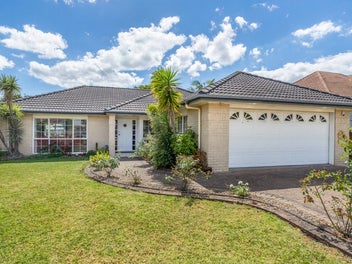 48 Claremont Way, East Tamaki Heights, Auckland