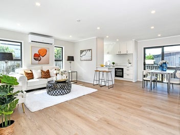 2/29 Earlsworth Road, Mangere East, Auckland