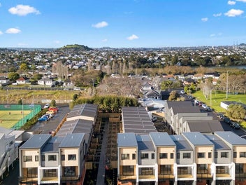 2/1D Rosyth Avenue, Bayswater, Auckland