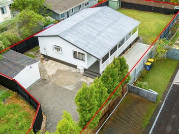 42A Titirangi Road, New Lynn, Auckland