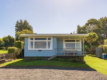 1390 Taieri Mouth Road, Taieri Mouth