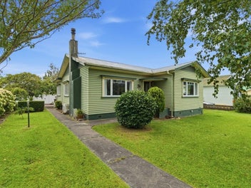 38 Aroha View Avenue, Te Aroha, Te Aroha
