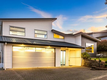 38 Tongariro Drive, Aotea, Porirua