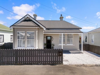 174 Bay View Road, South Dunedin, Dunedin