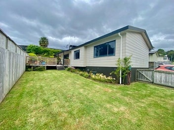 4 Farrow Way, Welcome Bay, Tauranga