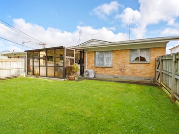 4/3 Opaheke Road, Papakura, Auckland