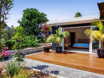 8 Hussey Street, Oakura, Oakura