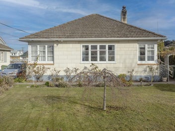 11 Farnham Street, Oamaru North, Oamaru
