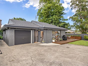 2/8 Pukeko Place, Papatoetoe, Auckland