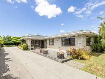 34 Hammond Road, Taradale, Napier