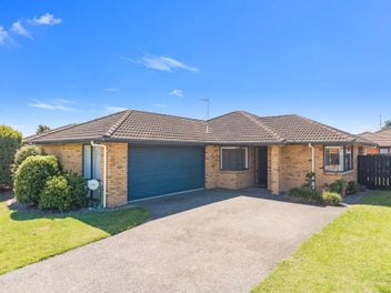 719 Gloucester Road, Papamoa Beach, Papamoa