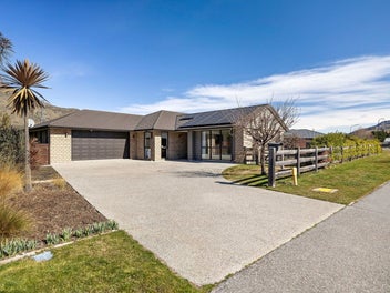 4 Banbury Terrace, Lower Shotover, Queenstown