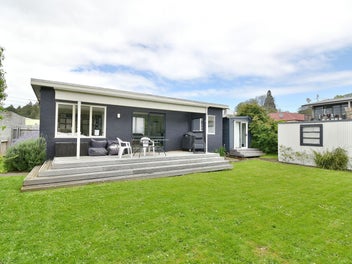 9 Carlyle Street, North East Valley, Dunedin